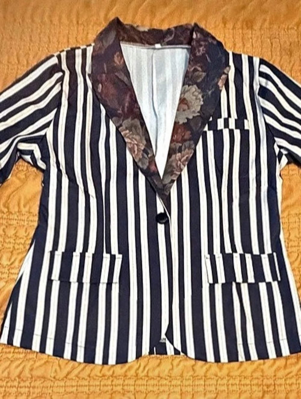 Striped Floral Lapel Blazer